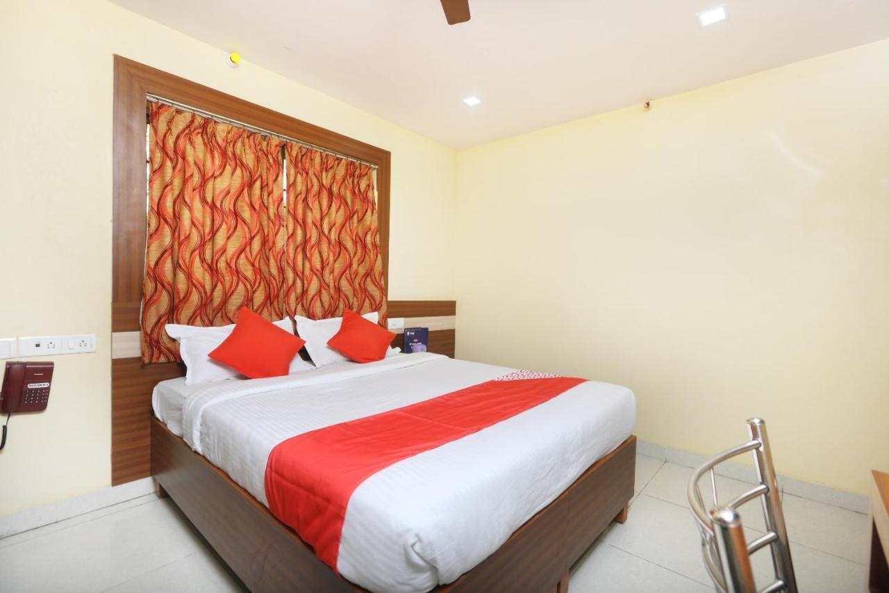 OYO 7224 Krishna Prasad Hotel Chennai Bagian luar foto