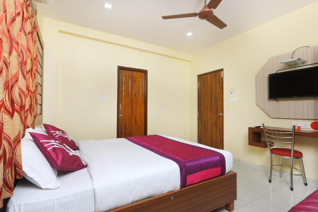 OYO 7224 Krishna Prasad Hotel Chennai Bagian luar foto